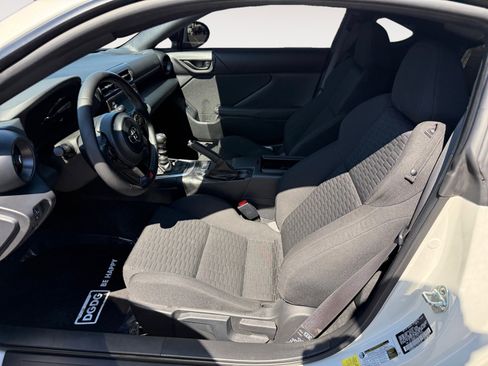 Used 2023 Toyota GR86 image 10