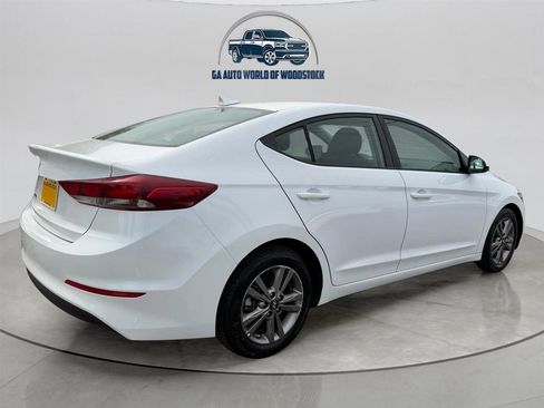 Used 2018 Hyundai Elantra SEL FWD image 8