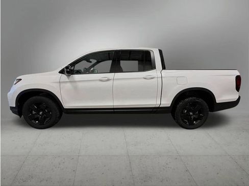 New 2026 Honda Ridgeline Black Edition image 2