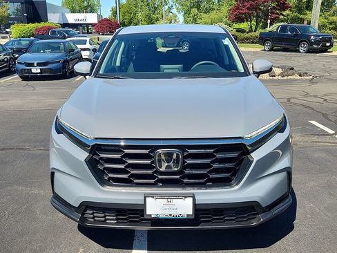 Used 2024 Honda CR-V LX image 2