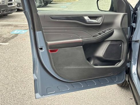 Used 2025 Ford Escape ST-Line Elite w/ Tech Pack #1 image 15