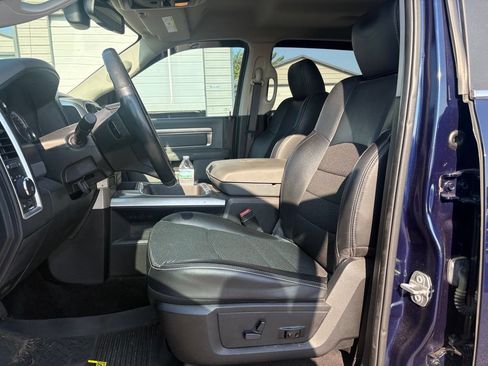 Used 2017 RAM 1500 Lone Star RWD image 16