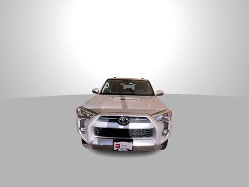 Certified 2021 Toyota 4Runner TRD Off-Road Premium AWD/4WD image 3