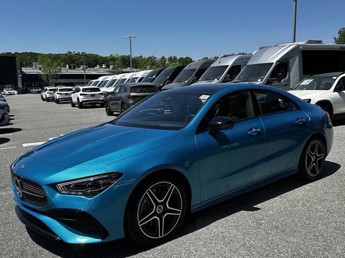 Certified 2025 Mercedes-Benz CLA 250 4MATIC image 4