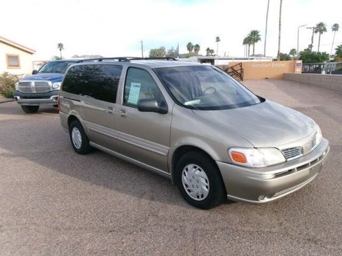Used 2001 Oldsmobile Silhouette GL image 4