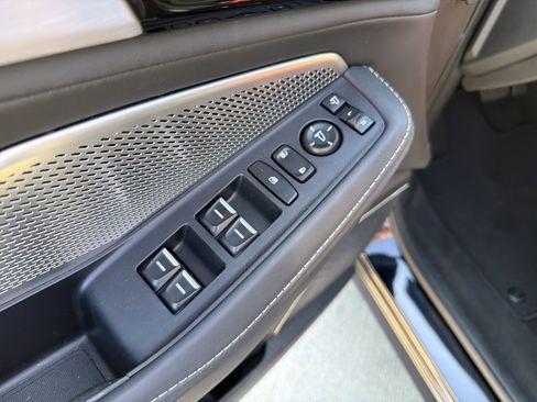 Certified 2023 Acura MDX w/Technology Package image 15