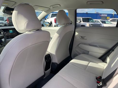 Used 2024 Hyundai Kona SEL w/ Convenience Package AWD/4WD image 14
