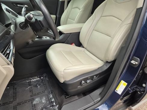 Used 2019 Cadillac XT4 Premium Luxury FWD image 12