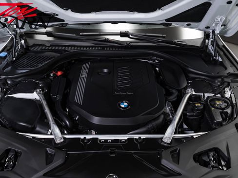 Used 2022 BMW 840i Convertible RWD image 59