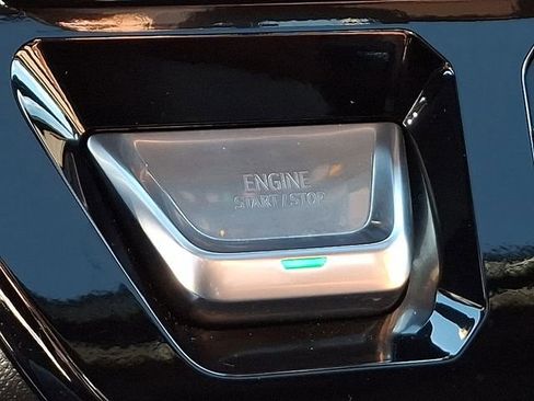 Used 2025 GMC Sierra 2500 Denali Ultimate image 31