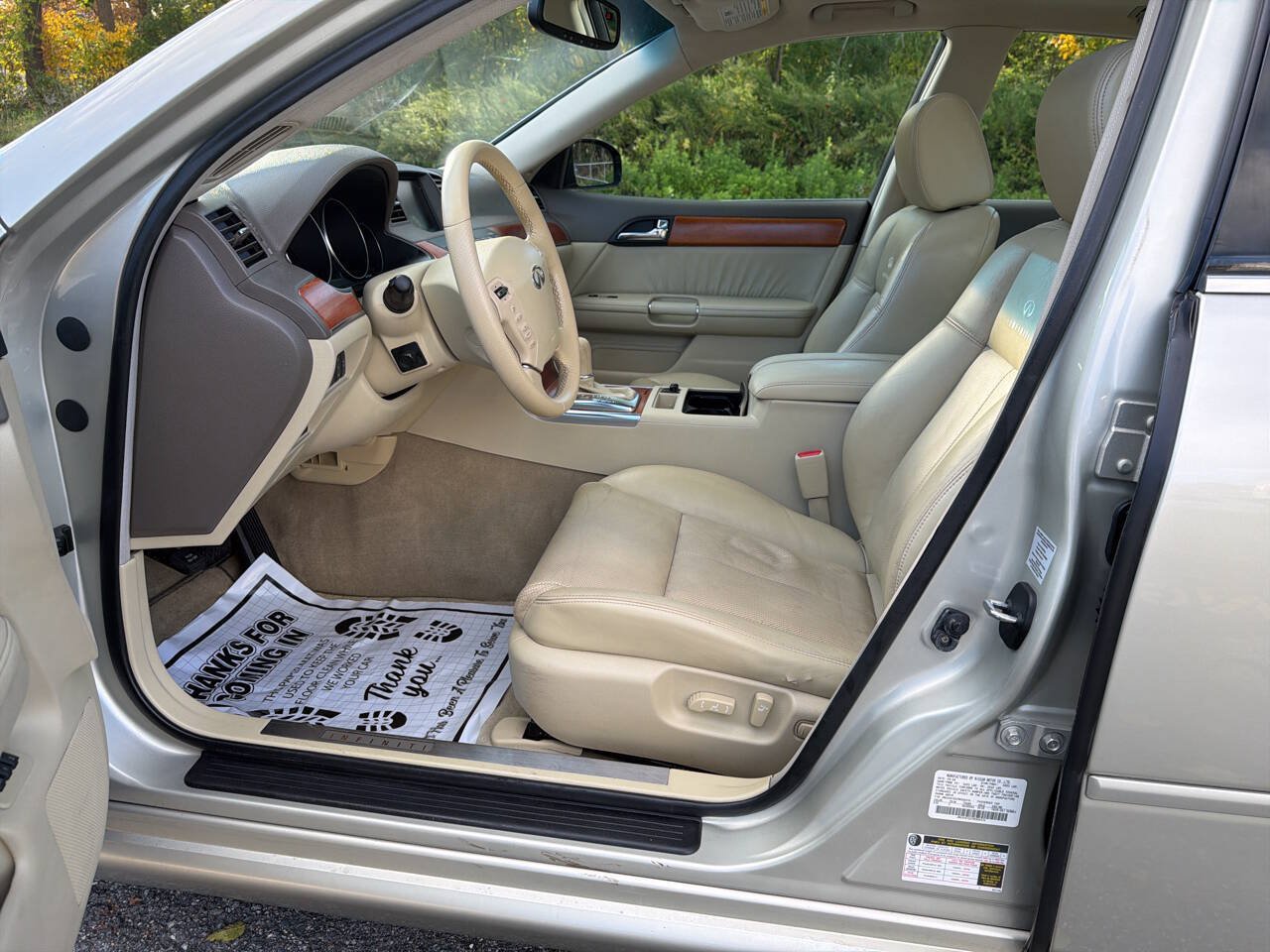 Used 2007 INFINITI M35 w/ Technology Pkg RWD image 19