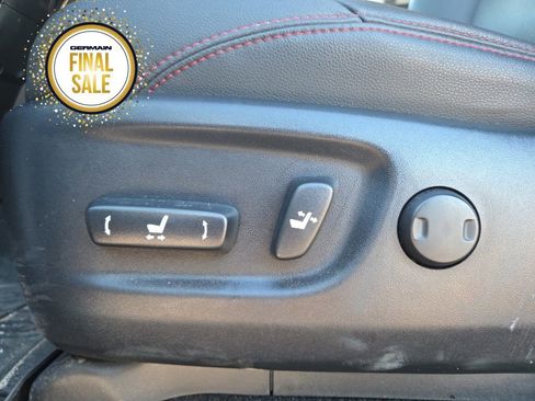 Used 2020 Toyota 4Runner TRD Off-Road Premium image 27