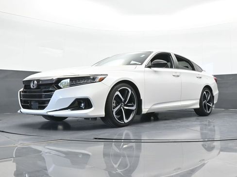 Used 2022 Honda Accord Sport image 53