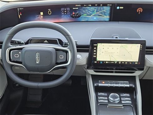 New 2026 Lincoln Nautilus Reserve image 25