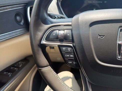 Used 2019 Lincoln Nautilus Reserve FWD image 48