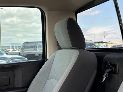 Used 2021 RAM 1500 Tradesman w/ Tradesman SXT Package RWD image 11