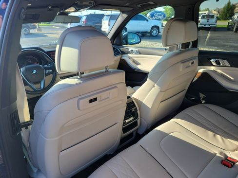 Used 2020 BMW X5 xDrive40i w/ Executive Package AWD/4WD image 17
