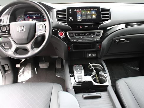 Used 2021 Honda Passport Touring image 9