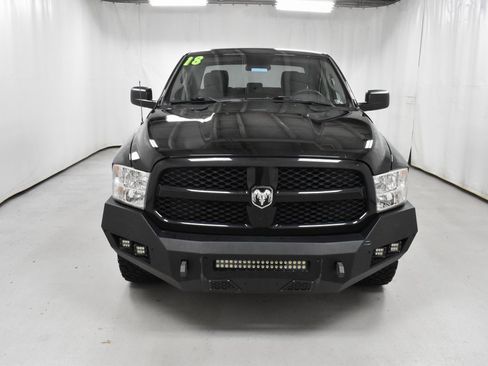 Used 2018 RAM 1500 Express w/ Express Value Package image 4
