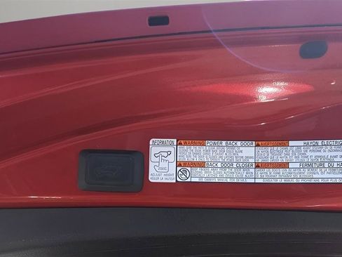 Used 2016 Toyota RAV4 XLE AWD/4WD image 24