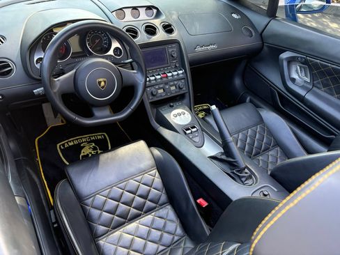 Used 2014 Lamborghini Gallardo LP 550-2 RWD image 7