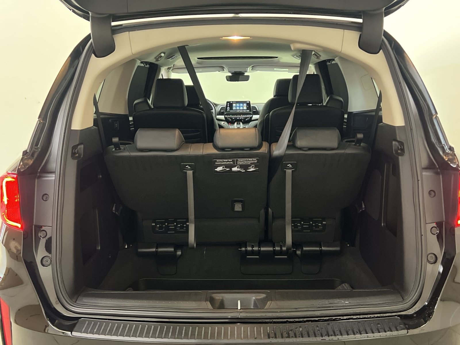 Used 2025 Honda Odyssey EX-L image 26