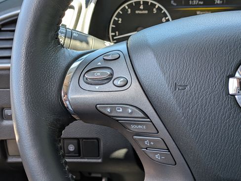 Used 2021 Nissan Murano SV w/ Cargo Package FWD image 24