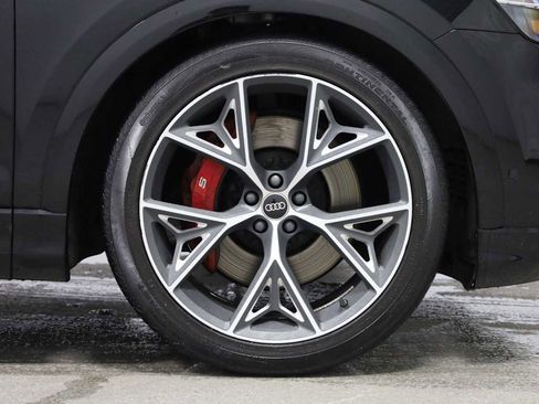 Used 2023 Audi SQ8 Prestige image 12