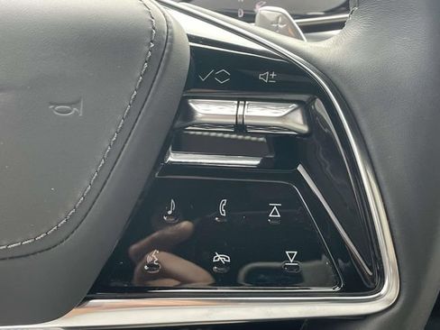 Used 2026 Cadillac Escalade V w/ LPO, ONYX Package AWD/4WD image 25