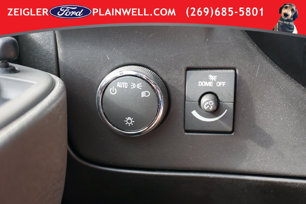 Used 2022 GMC Savana 2500 w/ Driver Convenience Package RWD image 21