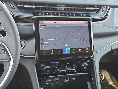 Used 2022 Jeep Grand Cherokee Limited 4xe w/ MOPAR Finishing Package image 29