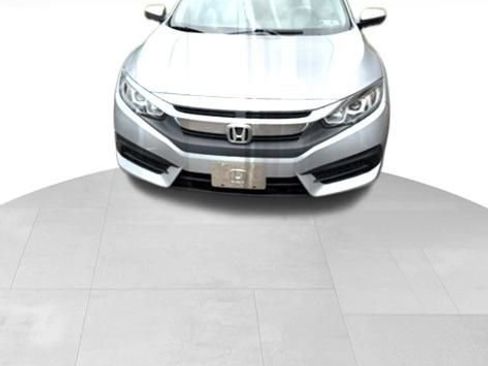 Used 2016 Honda Civic EX image 4