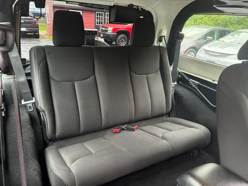 Used 2015 Jeep Wrangler Sport w/ Quick Order Package 24S AWD/4WD image 20