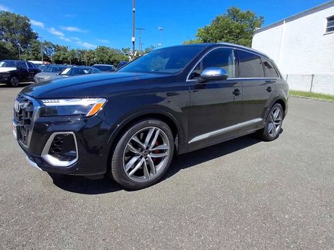 New 2025 Audi SQ7 Prestige image 4