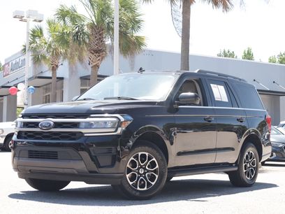 Used 2024 Ford Expedition XLT