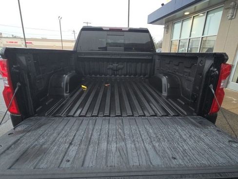 Used 2019 Chevrolet Silverado 1500 LT Trail Boss image 10