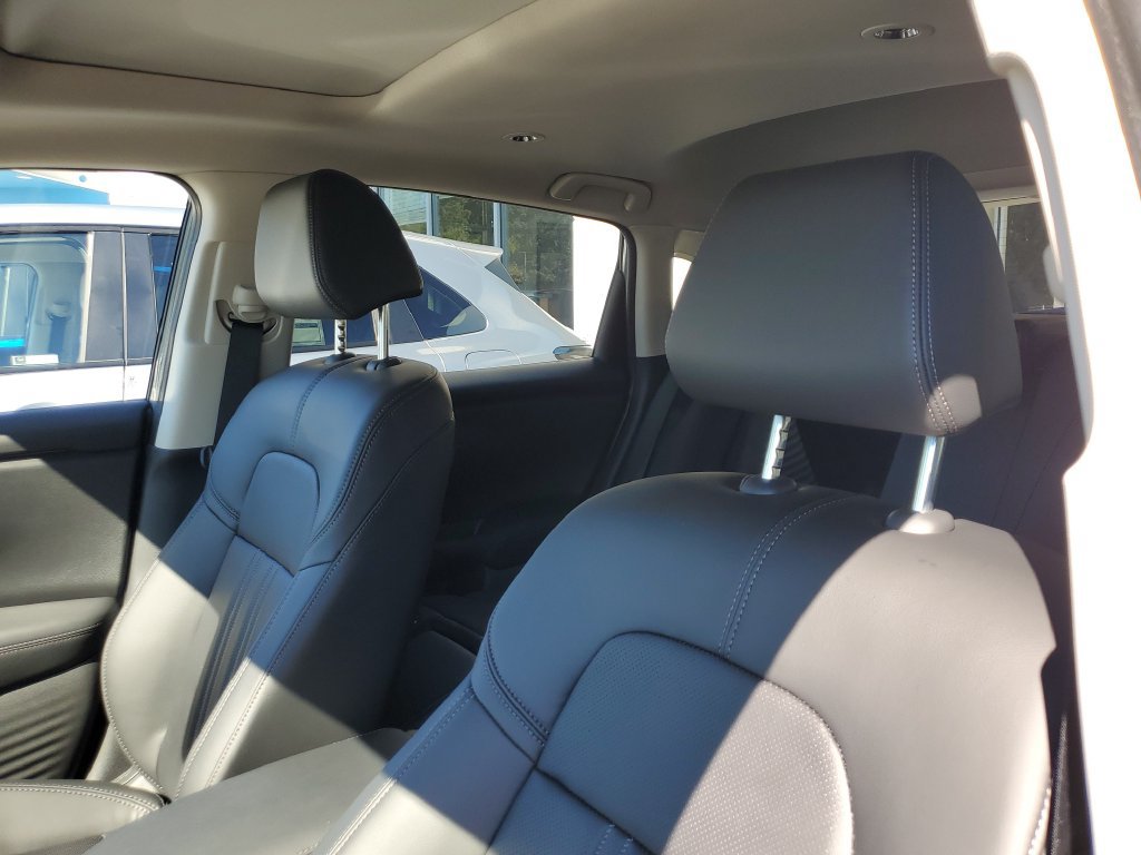 New 2027 Honda HR-V EX-L image 14