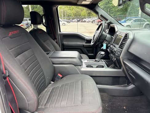 Used 2020 Ford F150 XLT w/ Equipment Group 302A Luxury AWD/4WD image 29