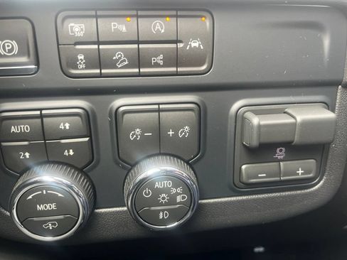 New 2026 Chevrolet Tahoe RST w/ RST Capability Package AWD/4WD image 20