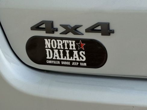 New 2026 Jeep Compass Latitude AWD/4WD image 9