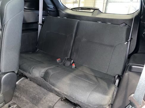 Used 2022 Mitsubishi Outlander ES image 22