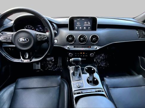 Used 2020 Kia Stinger GT-Line RWD image 15