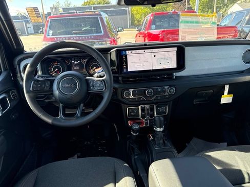 New 2026 Jeep Wrangler Unlimited Sport AWD/4WD image 18