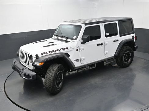 Used 2018 Jeep Wrangler Unlimited Rubicon image 30