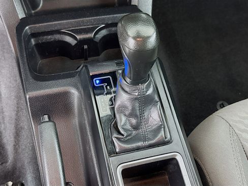 Used 2021 Toyota Tacoma SR image 19