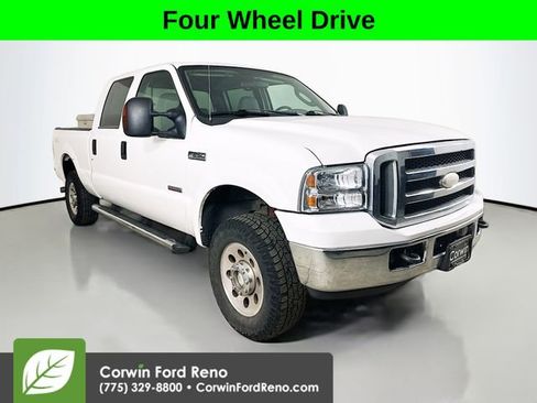 Used 2005 Ford F250 Lariat image 1
