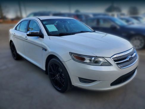 Used 2011 Ford Taurus Limited w/ 303A Rapid Spec Order Code image 18