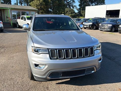 Used 2017 Jeep Grand Cherokee Limited w/ Luxury Group II AWD/4WD image 1