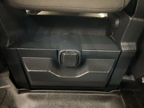 Used 2022 Ford F350 XL w/ Power Equipment Group AWD/4WD image 18