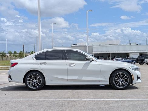 Used 2020 BMW 330i Sedan w/ Convenience Package image 4
